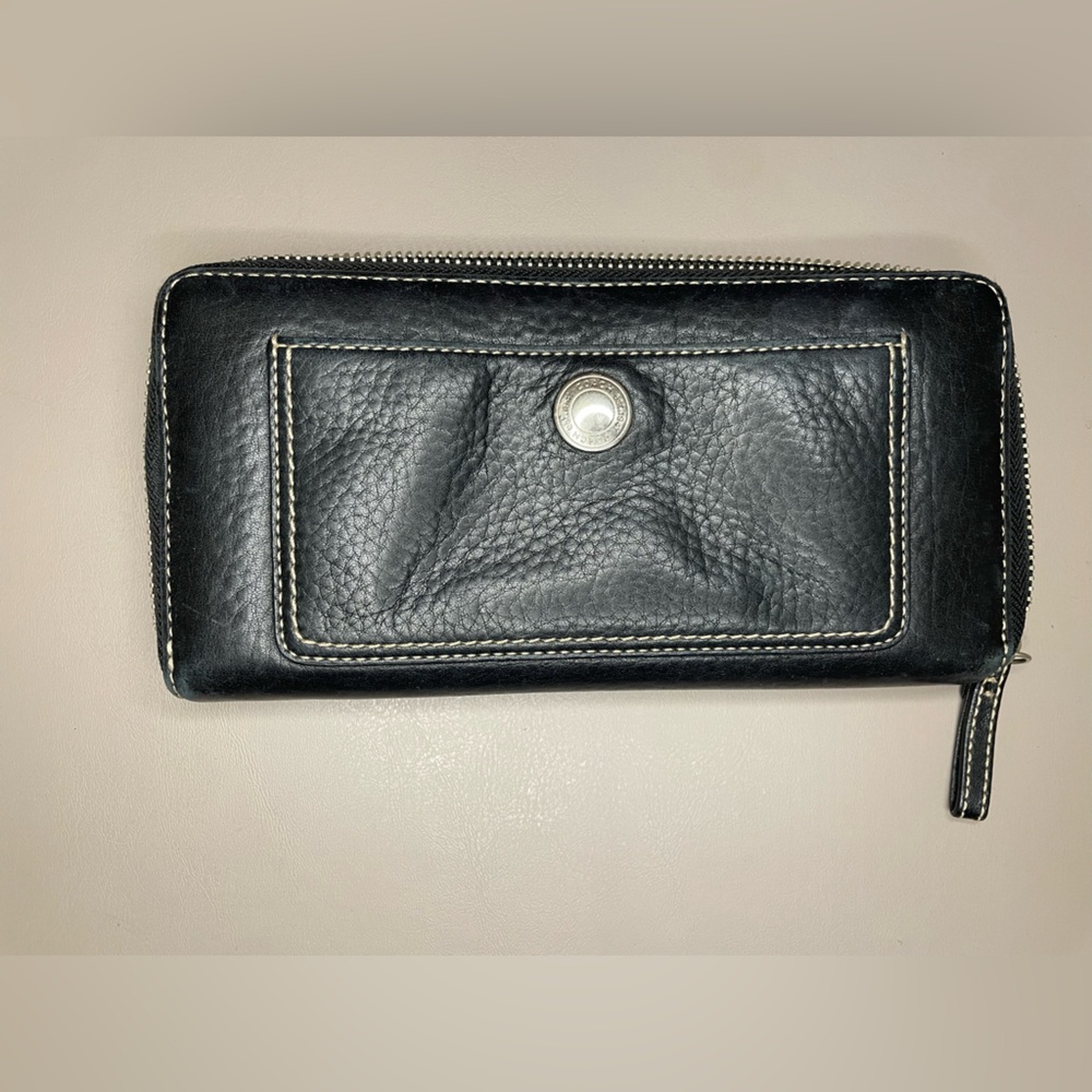 Black Coach Leather Zip Wallet (Large)